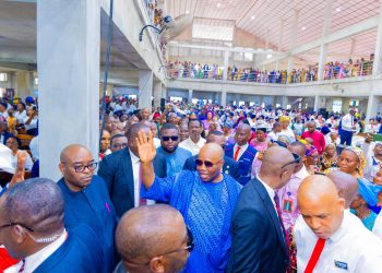 On Easter Sunday Akpabio assures Nigerians of end to nsecurity