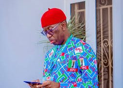 You’re unfit for Senate, group slams Okowa over double speak on Anioma State
