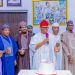 L-R: Senators Sharafadeen Alli, Simon Lalong, Deputy Senate President, Jibrin Barau; President of the Senate, Godswill Akpabio, Senate Leader, Opeyemi Bamidele, Senate Whip, Tahir Monguno and Senator Marshall Katung, during cutting of cake to celebrate Senators born in the Month of April and May, in the Senate President’s office yesterday. Photo: Senate President’s Office