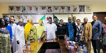 FCT-IRS meets AMAC Chair to boost revenue collaboration through new liaison dept