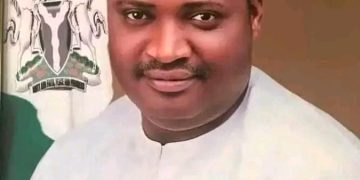 Sallah Relief: AMAC Chairman pays workers’ salaries ahead of celebration