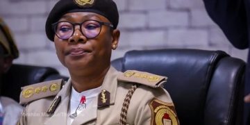 Nigeria closes US visa centers, returns to embassy applications  
