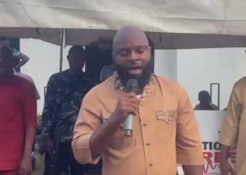 Day Mayor Azubuike hosts Umunze youths, seeks continued support for dev’t